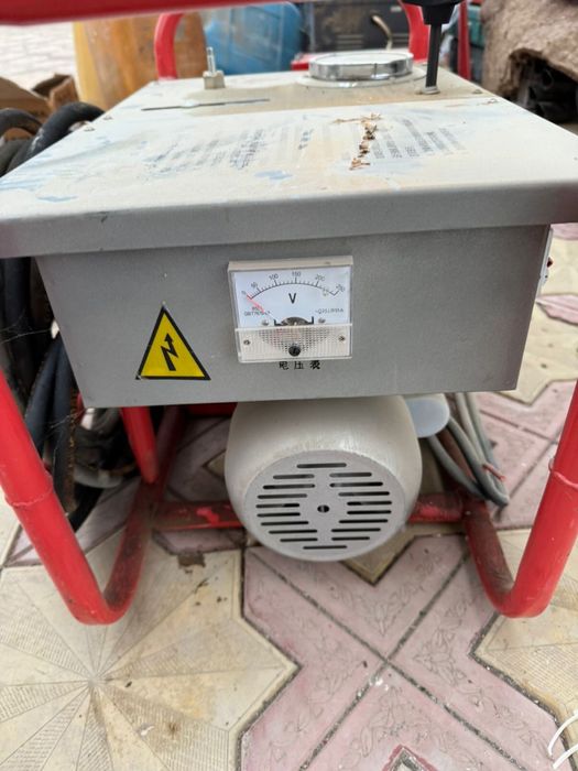 Вибростанция для глубинного вибратора бетона (китайская)