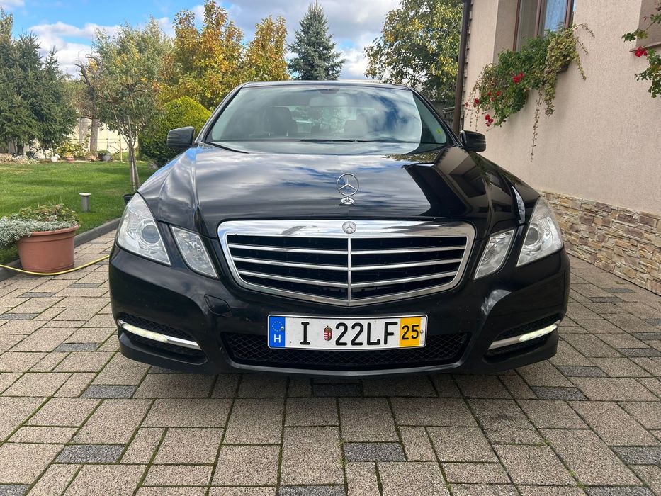 Mercedes E Class 300 Hybrid 2013