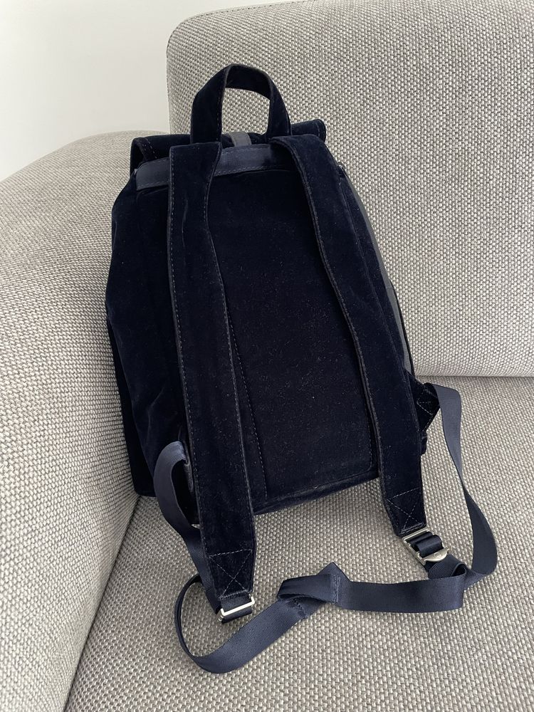 Оригинална раница нова на марката Herschel Supply Co. Dawson