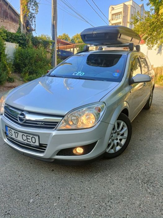 Opel Astra H 1.9 diesel 120 cai buton Sport