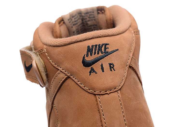 Мъжки маратонки Nike Air Force 1 Mid 07 PRM QS Flax 42,43,44