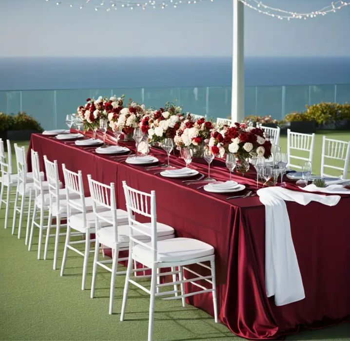 Fata(fete)de masa Sali de Evenimente