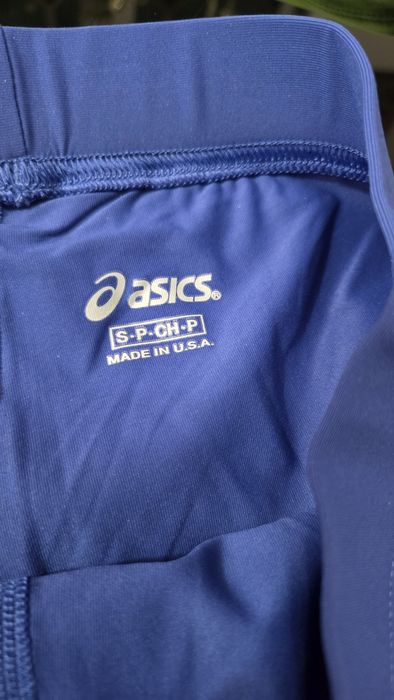 Тенис пола Asics S