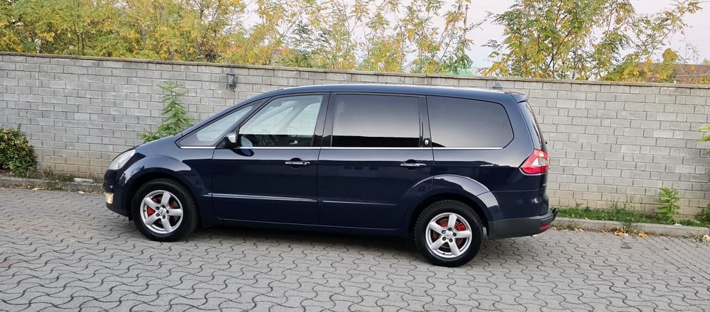 Ford Galaxy Ghia 7 locuri 2.0 TDCi An 2009