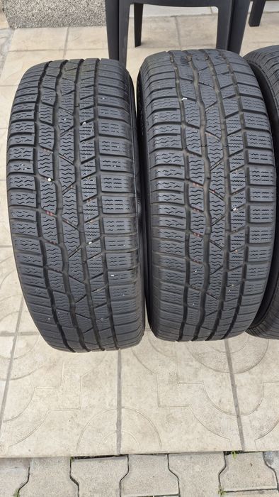 4бр.зимни гуми 205/60/16 Continental