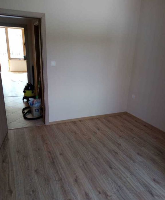 Дава се под наем Двустаен апартамент в Бургас, Възраждане - 55 кв.м за 225 € - Снимка #3