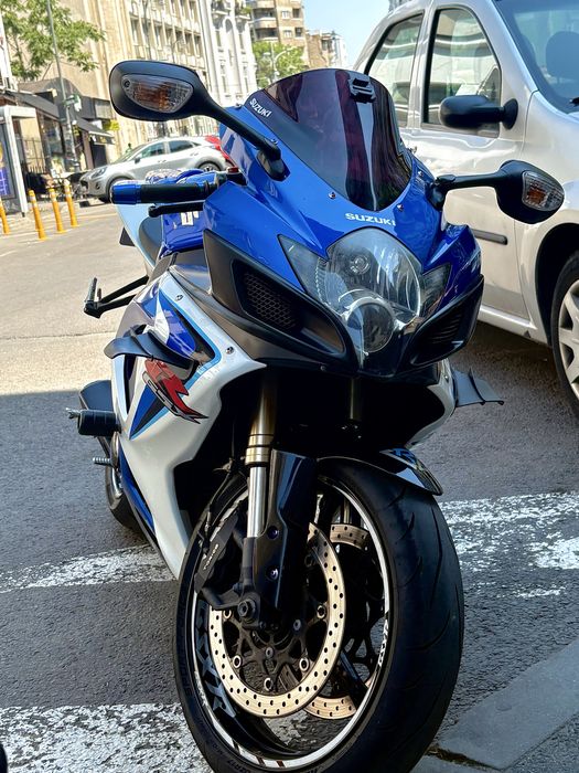Suzuki gsxr k7 600