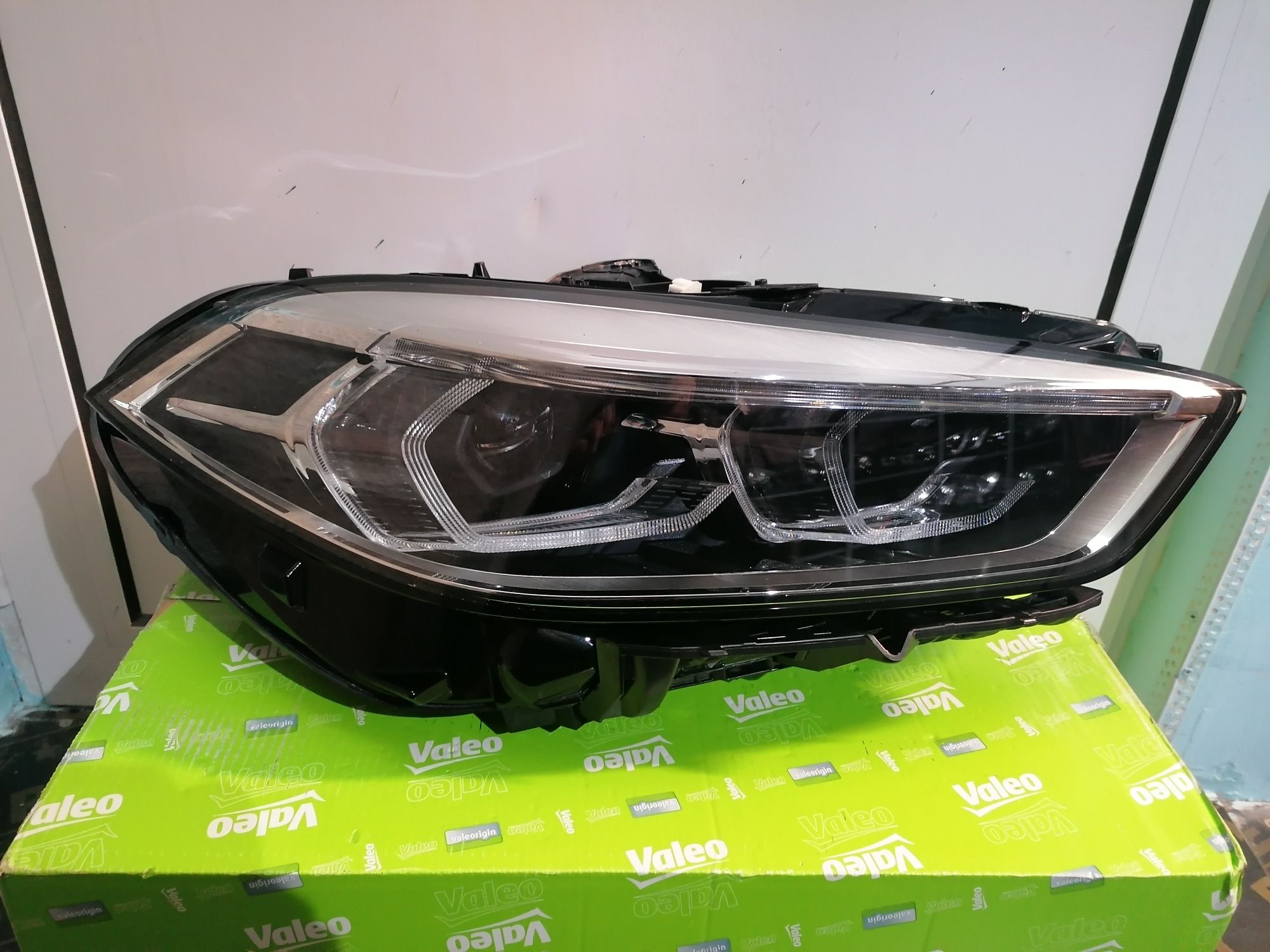 Фар Фарове за BMW 1 F40 Lci FULL LED / БМВ 1 серия Ф40.