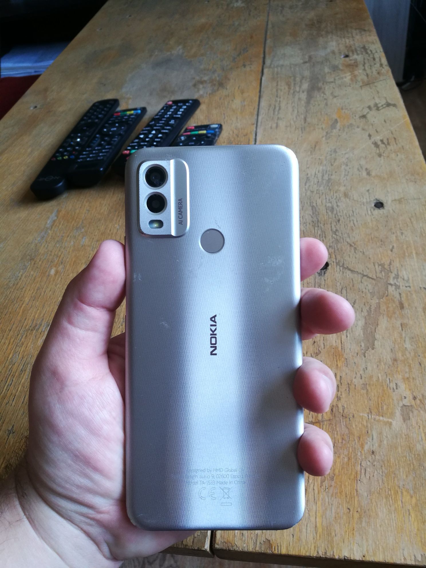 Nokia        c22