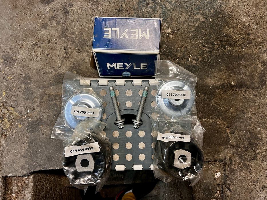 Тампони заден мост Mercedes W220 S класа