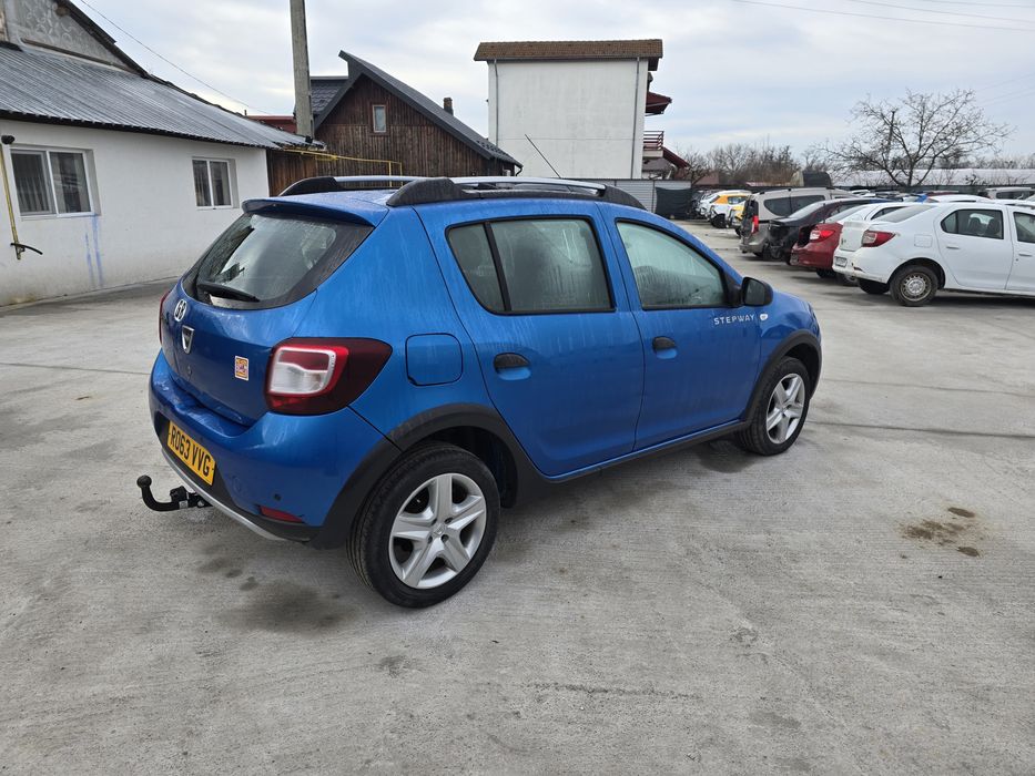 Dezmembrez Piese Dacia Sandero stepway 2014 diesel