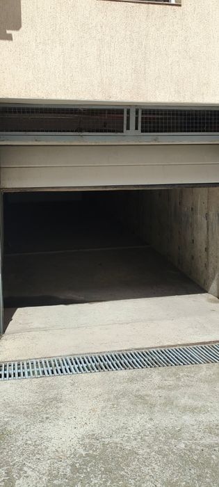 Продава се Гараж / Паркомясто в Русе, Център - 18 кв.м за 1084 €/кв.м - Снимка #1