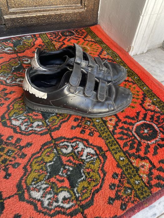 Старая мужская обувь