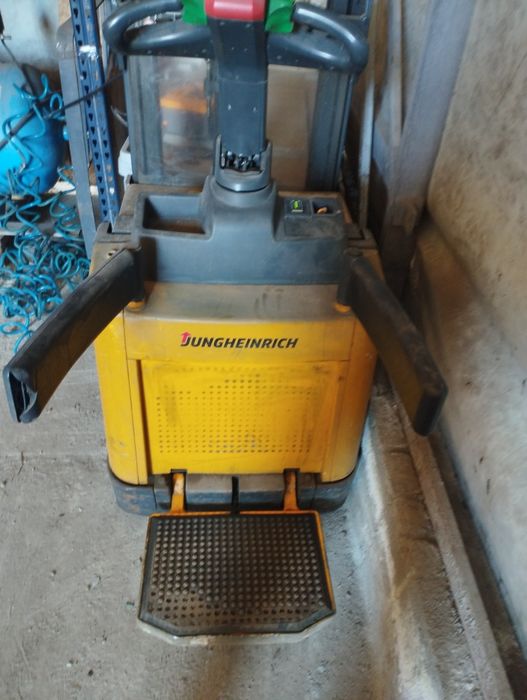 Liza electrica jungheinrich erd 220