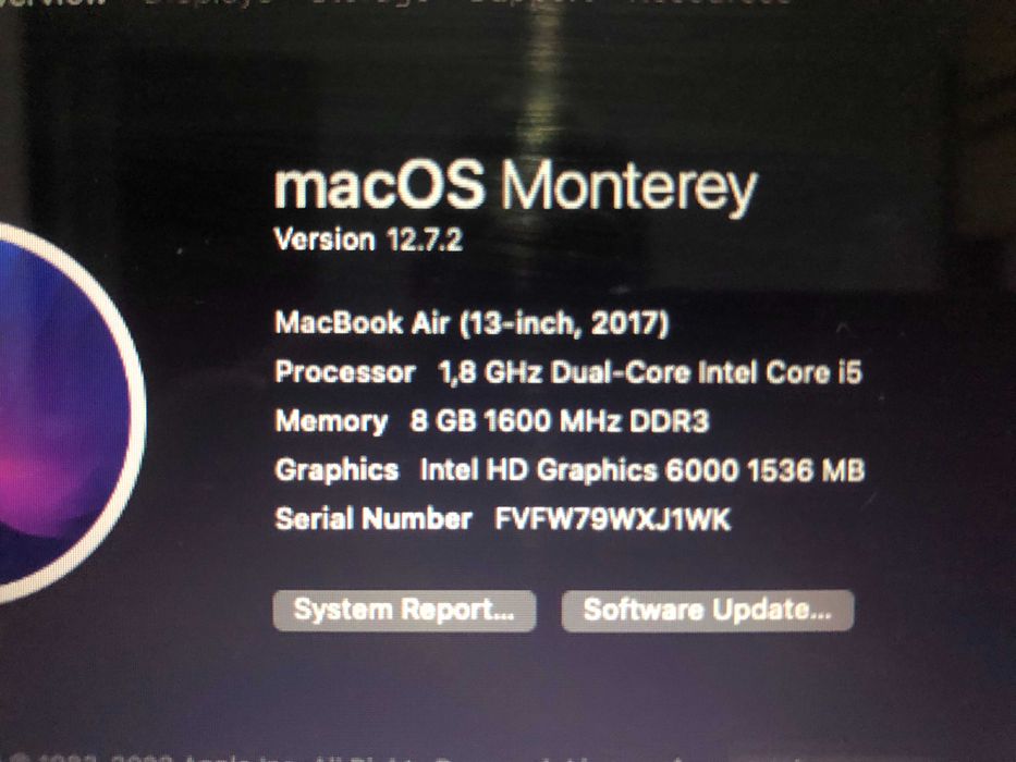 MacBook Air 13,3 '' 2017 i5 1,8 GHz, 8 GB, flash 128 GB. IMPECABIL