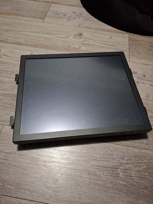 Vand monitor touch-screen 19 inch