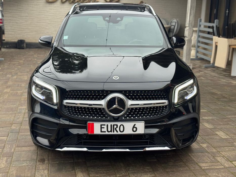 Mercedes Benz GLB200 / AMG / Pano/ Euro 6