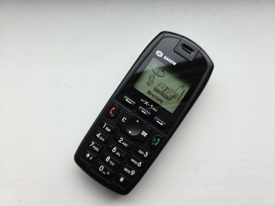 Sagem My-X1 Trio - telefon de colectie