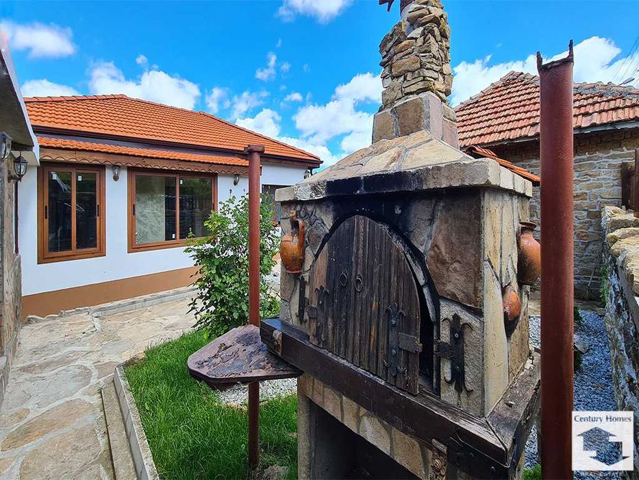 Продава се Къща в с. Ново село, Област Велико Търново - 120 кв.м за 1192 €/кв.м - Снимка #16