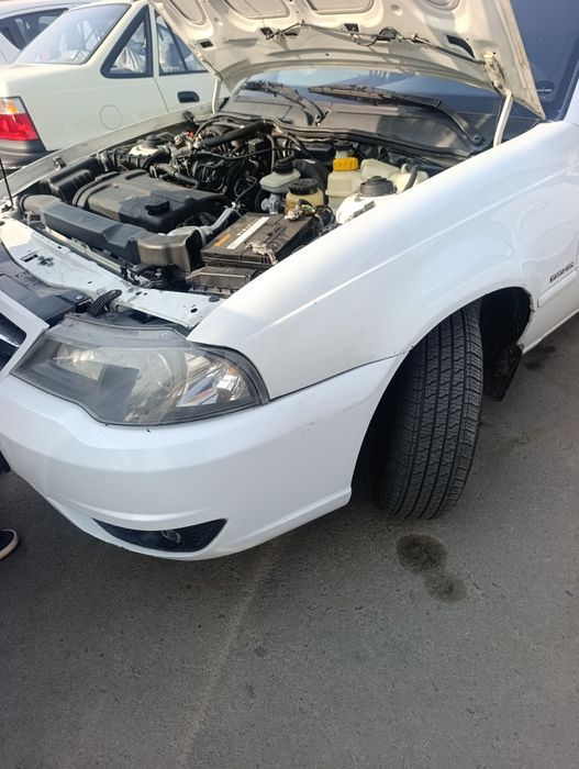 Nexia 2 sotiladi srochna gazi bor