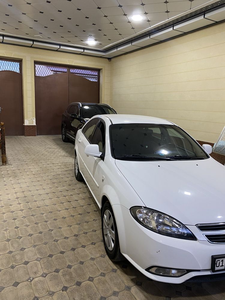 Chevrolet Gentra 1