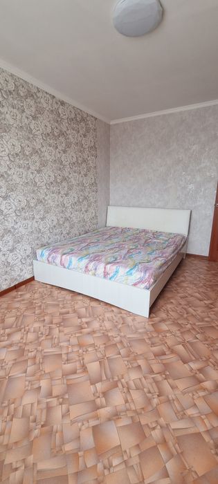 Продам 2х спальную кровать Белоруссия