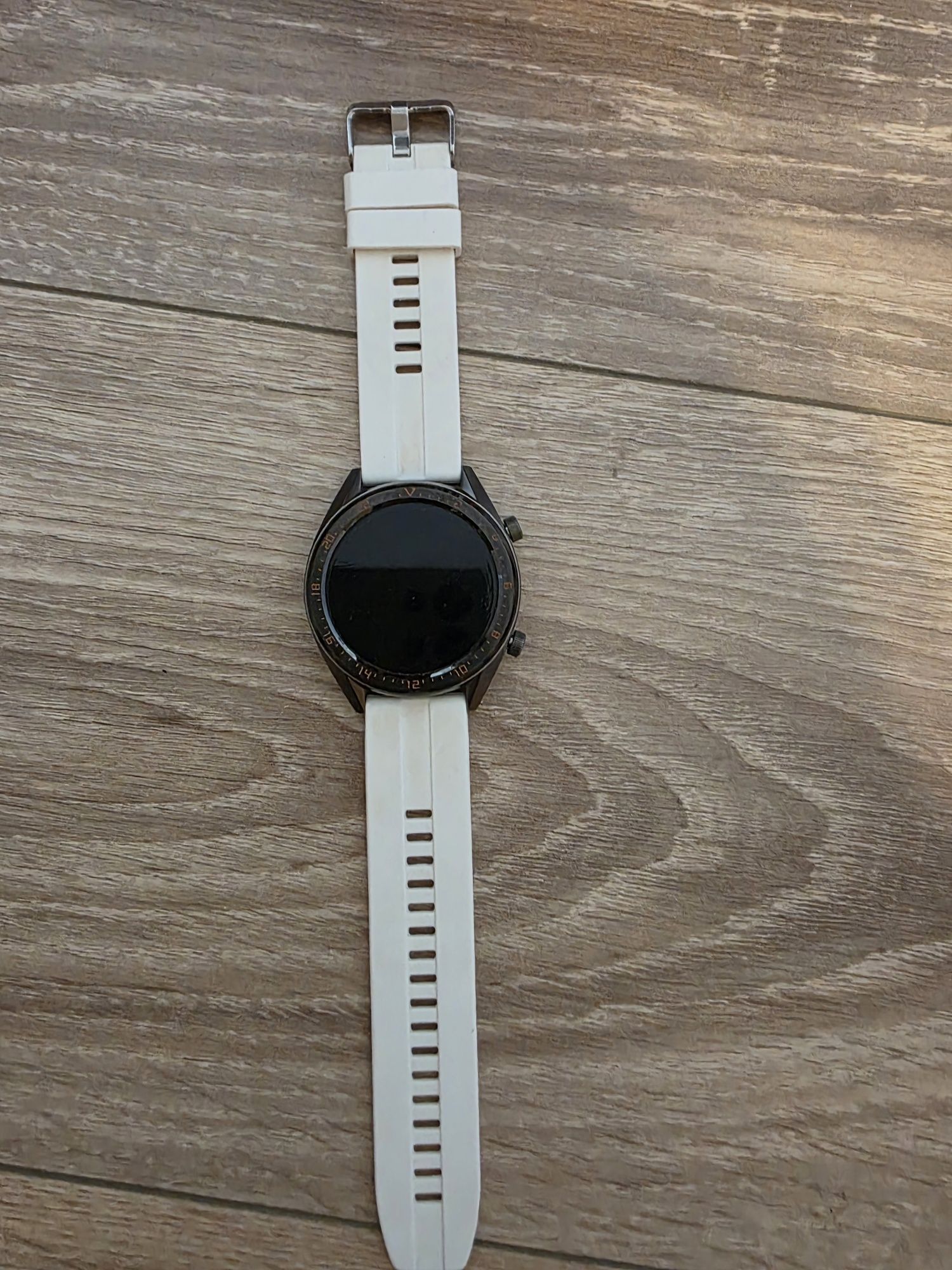 Huawei watch GT с 9 каишки