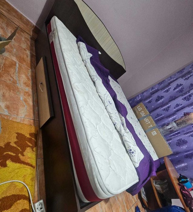 Pat de vanzare inclusiv salteaua