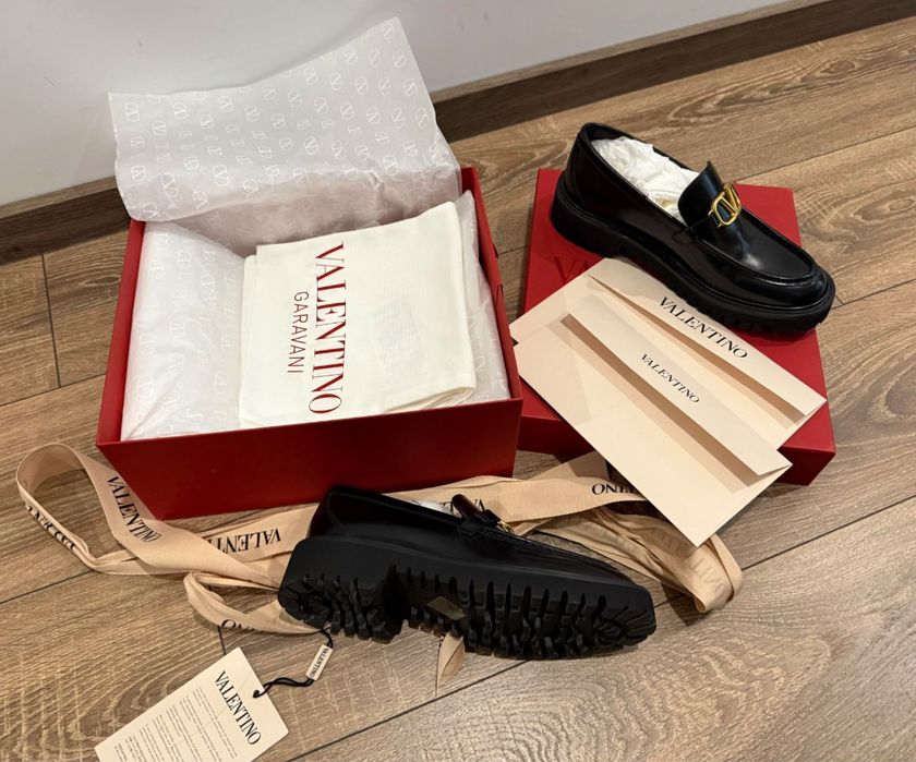 Valentino Garavani Мокасини/есен 2025