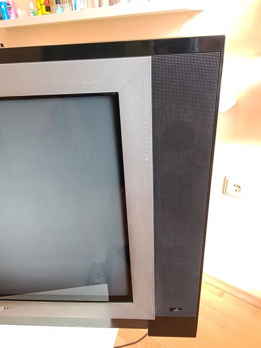Телевизор LG Lafinion 72