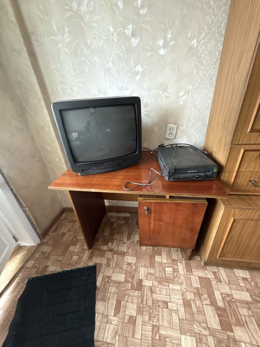 Отдам даром мебель