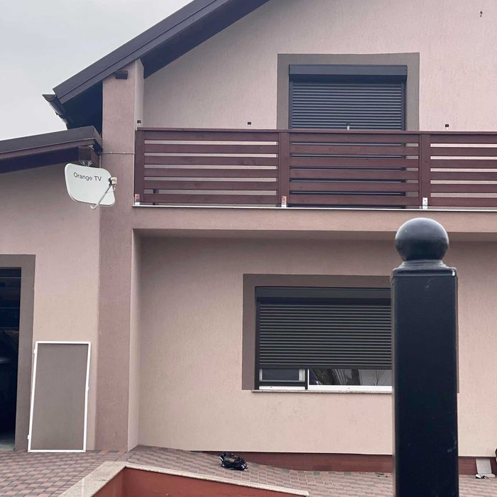 Rulouri aluminiu ,tamplarie p v c.