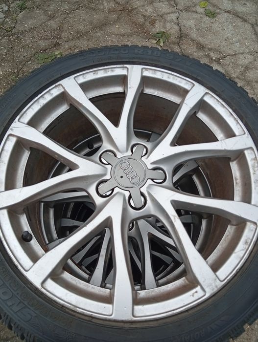 Vând jante audi A6 R 18