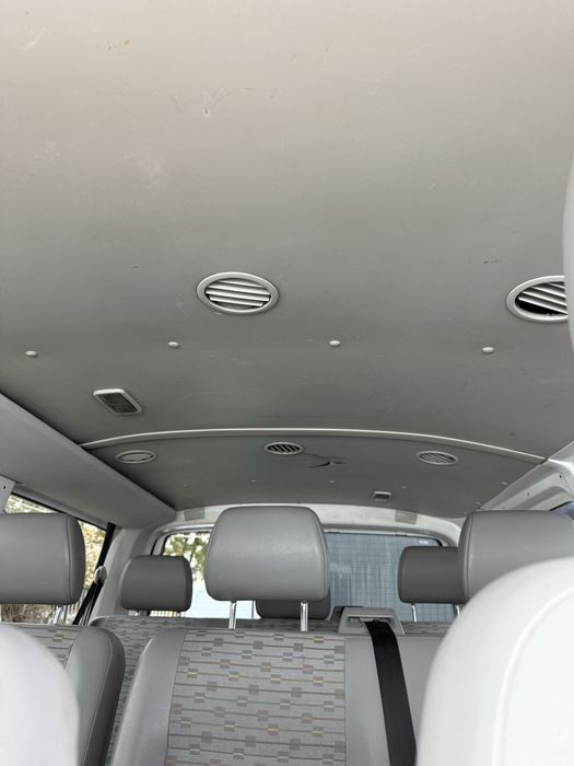 VW Transporter T5 8+1 Locuri 2011