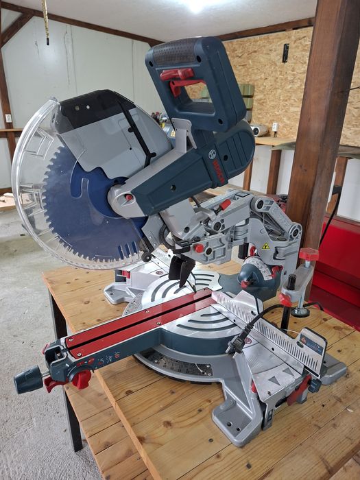 Circular Bosch GCM 12 GDL