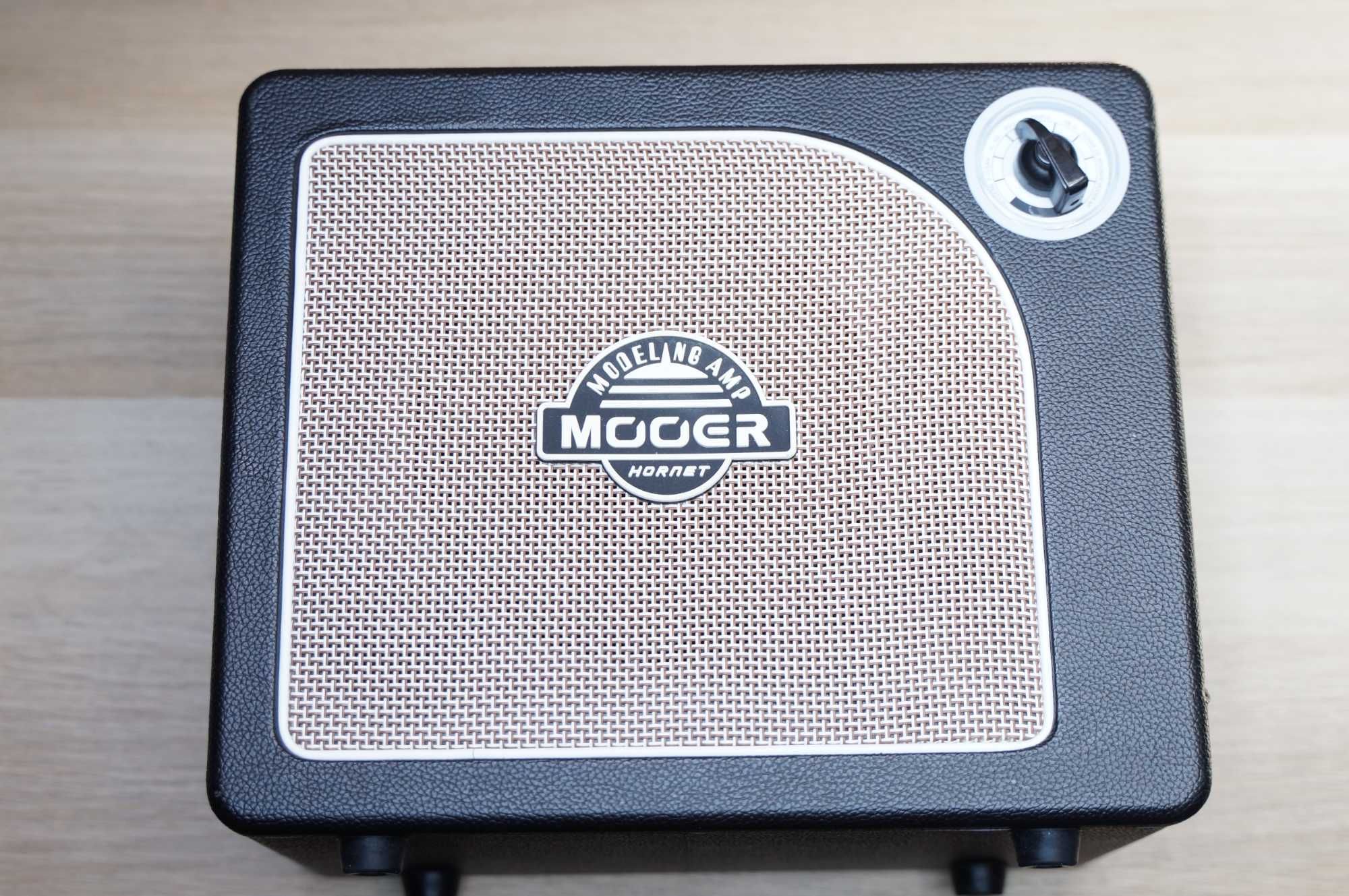 MOOER Hornet Black Modeling combo chitară