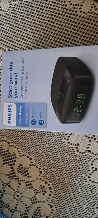 Philips TAR3205/12- нов цифров радиочасовник