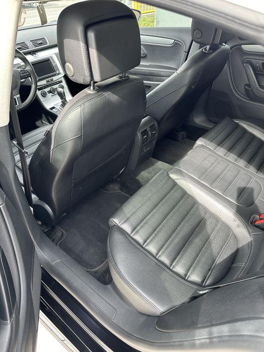 VW Passat cc 2.0 TSI 200 cp DSG