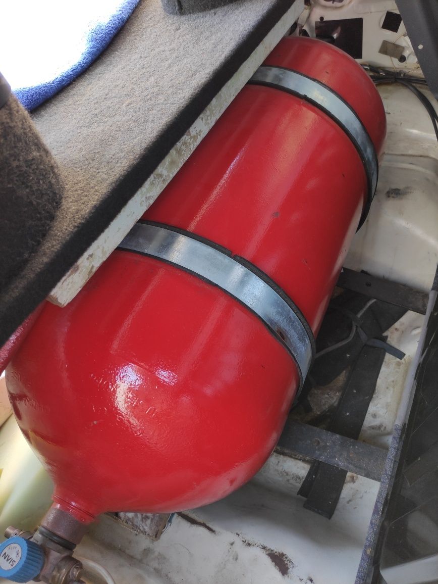 Metan gaz balon sotiladi, 65 Litrlik.