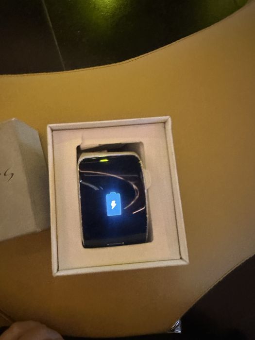 Продаеться смарт часы samsung