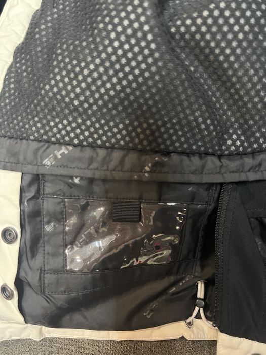 Яке Tommy Hilfiger