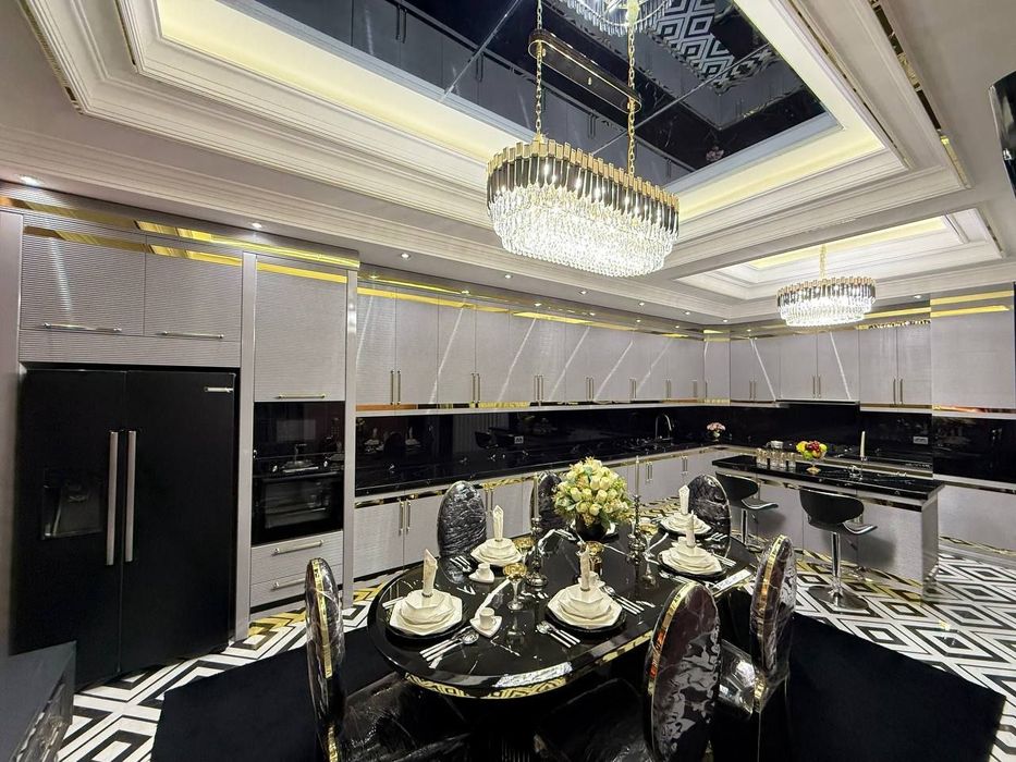 Евро Дом Участок Юнусабад  4 сот. 7 ком  Юнусабод 17 срочно