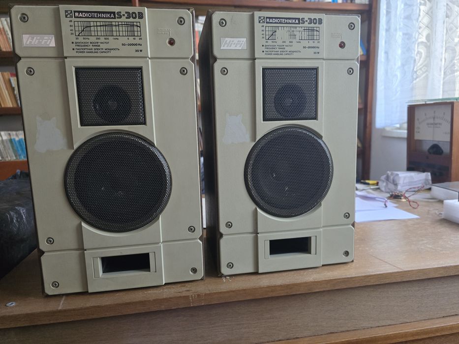 Magnetofon  kashtan1  rezervat    boxe audio 450 lei  radiotehnika s30