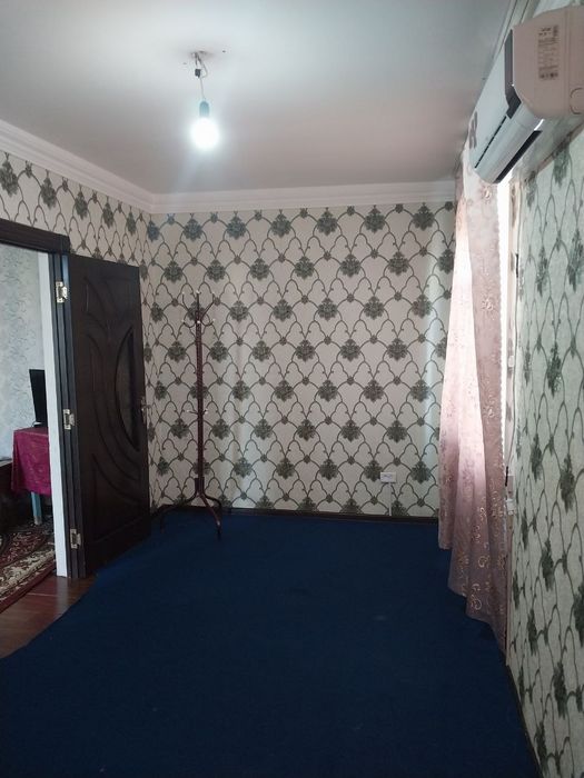 Шахар марказида жойлашган 2 хонали квартира ижарага берилади