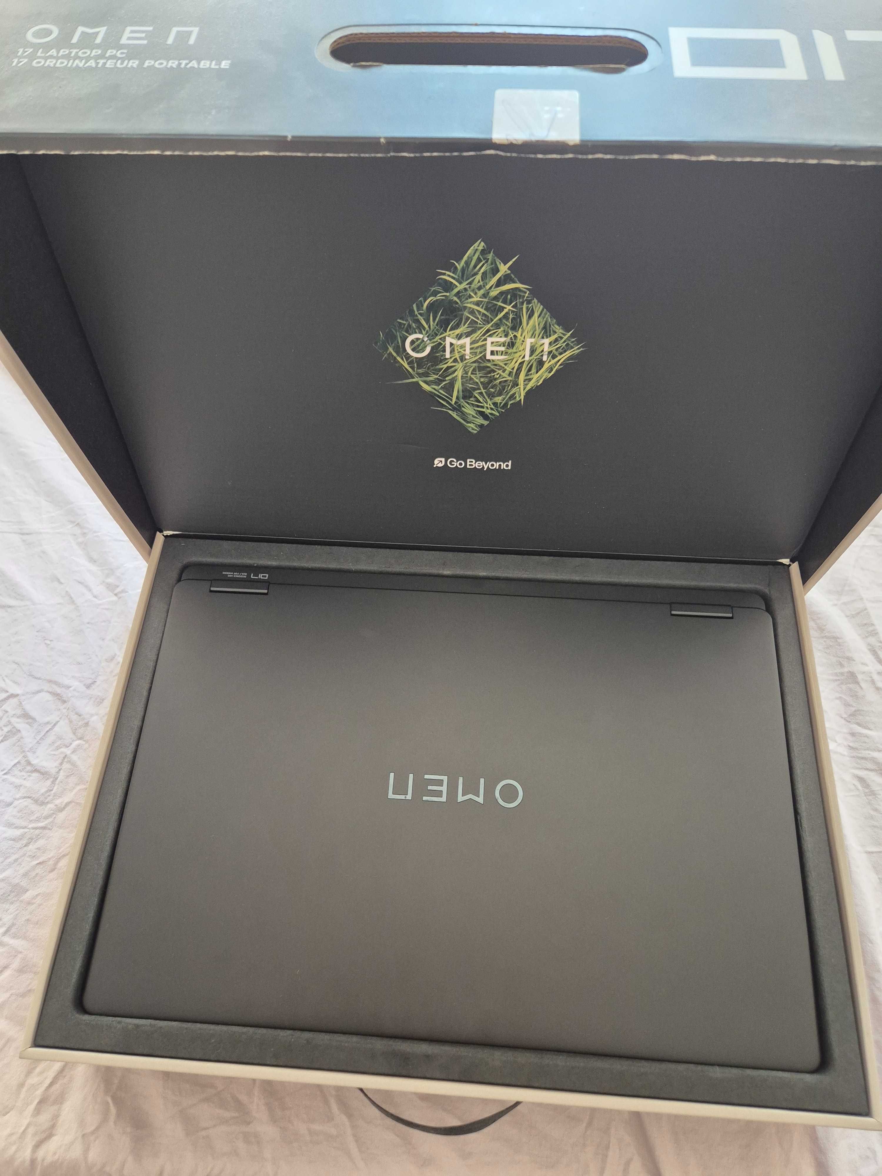 OMEN Gaming Laptop 17-db0274ng (A4CU7EA) 17.3" inch - model 2024 nou