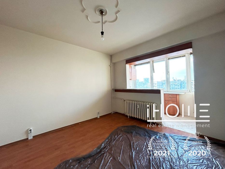 Продава се Тристаен апартамент в София, Света Троица - 75 кв.м за 1947 €/кв.м - Снимка #4