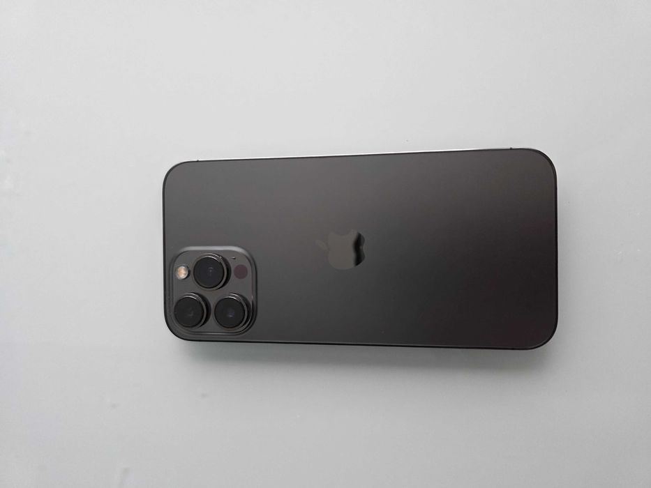 iPhone 13 Pro Max 128GB - 1 година гаранция
