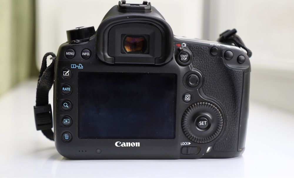 Canon 5D Mark 3   Фотоаппарат