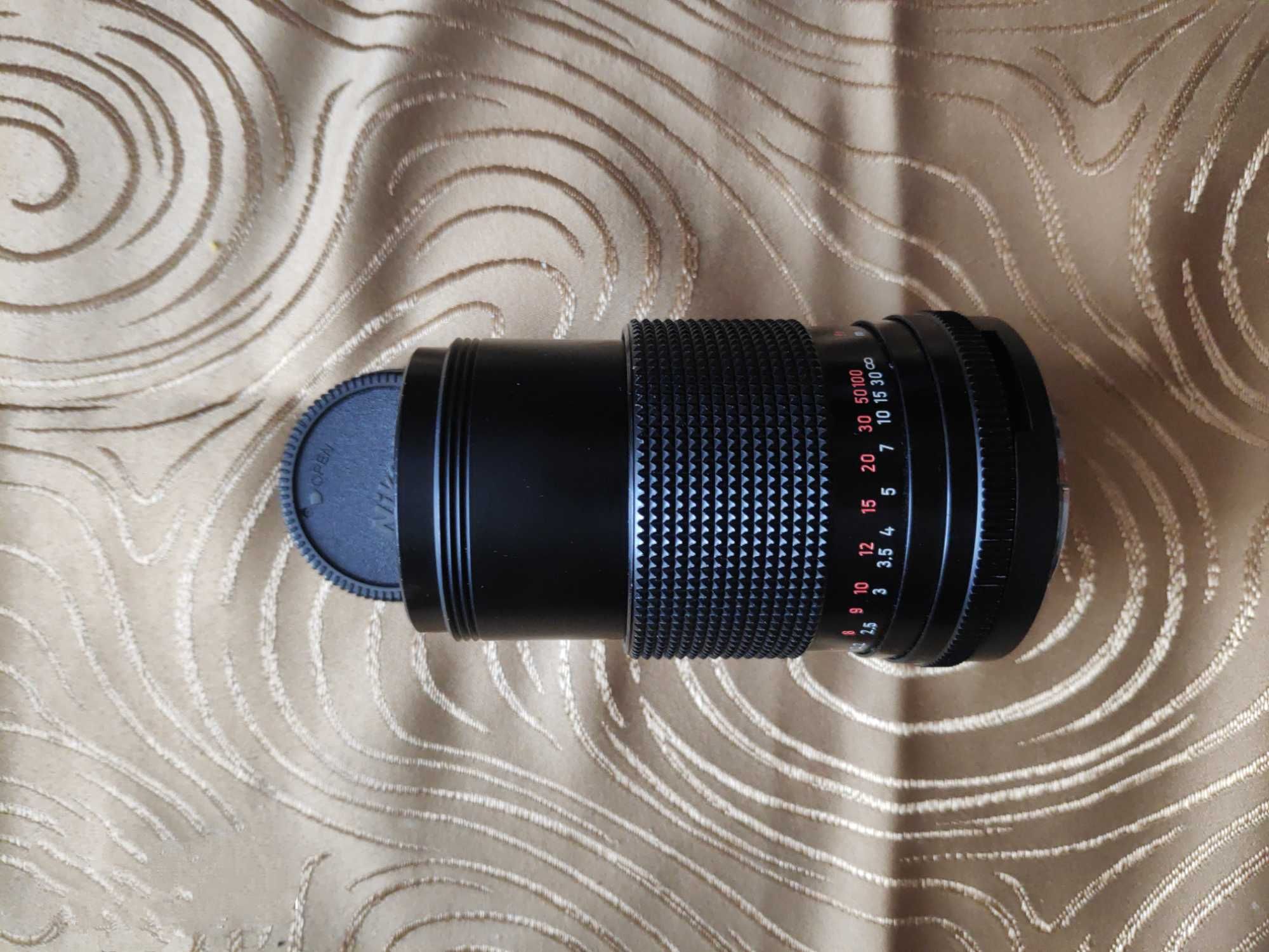 Carl Zeiss Jena Sonnar MC 135mm, f3.5 за Nikon