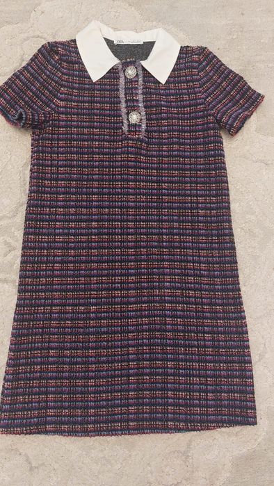 Rochie Zara mărime S cu nasturi bijuterie